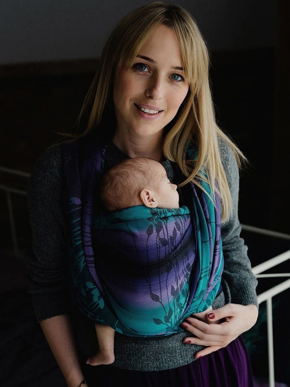 Little Frog baby sling – breathable and affordable baby wrap