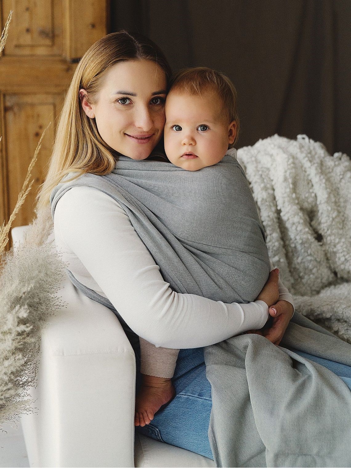 Little Frog baby sling – breathable and affordable baby wrap