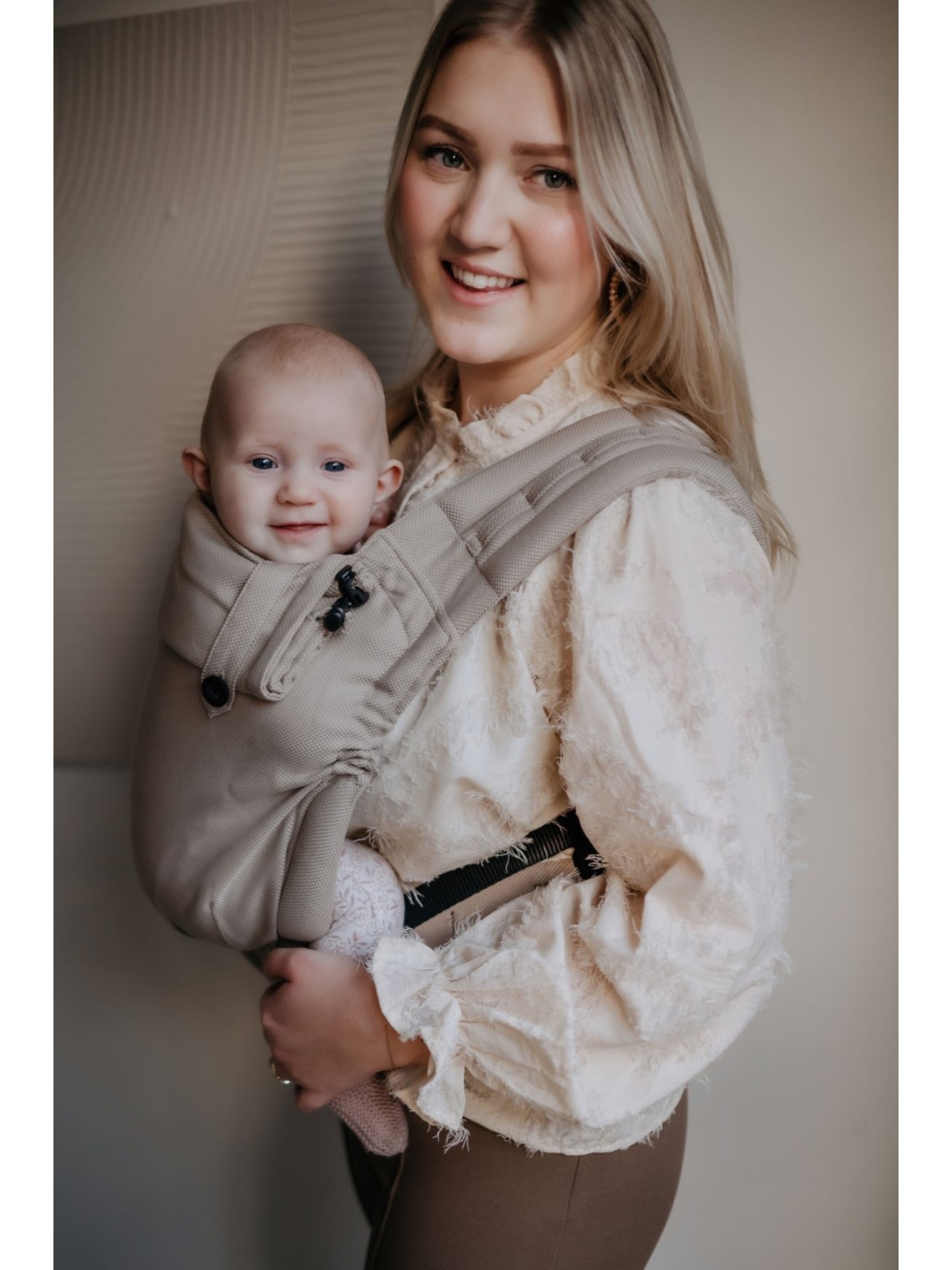 Pure Baby Love Click & Go+ – ergonomic baby carrier