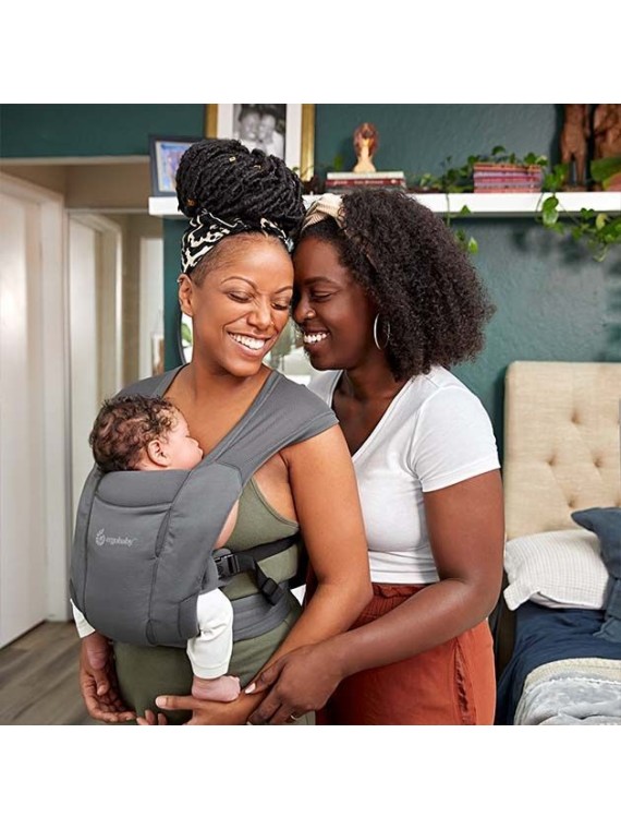Ergobaby Embrace – soft and compact newborn carrier