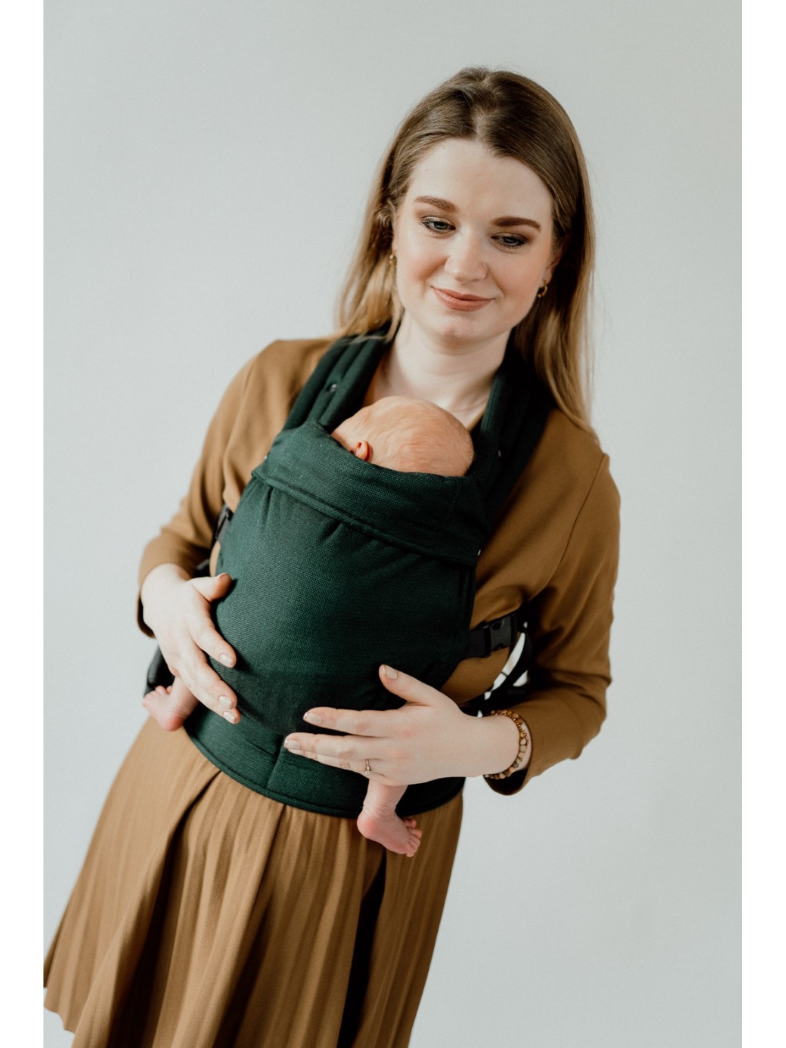 QUSY MINI 2.0 – ultra-light adjustable baby carrier