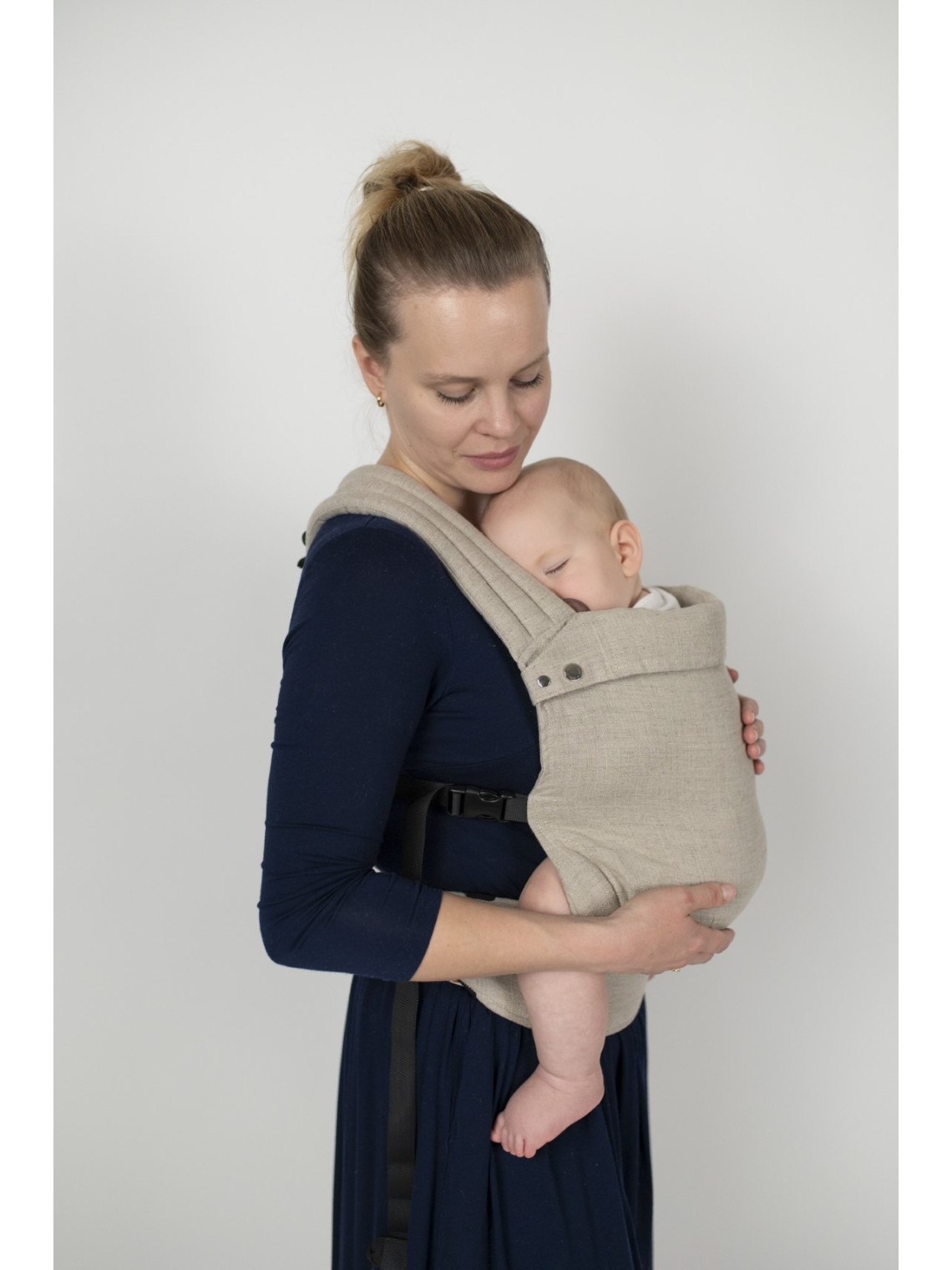 QUSY Standard 2.0 – innovative adjustable baby carrier