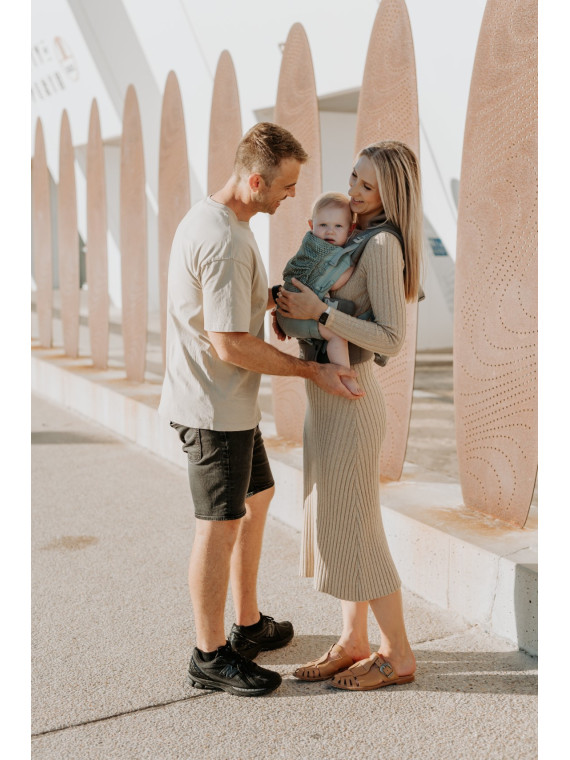 Quokkababy E-Carrier ergonomic baby carrier – maximum adaptability from day one