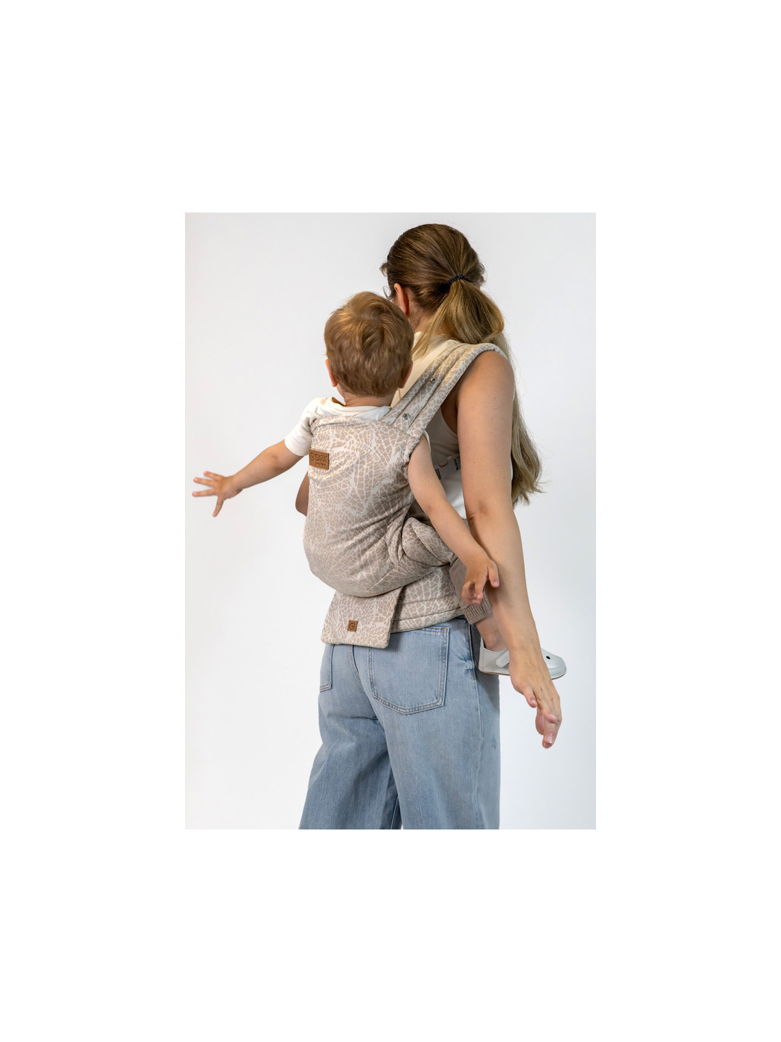 ISARA THE ONE Baby Carrier – From Newborn to Preschooler | Ergonomic and Fully Adjustable