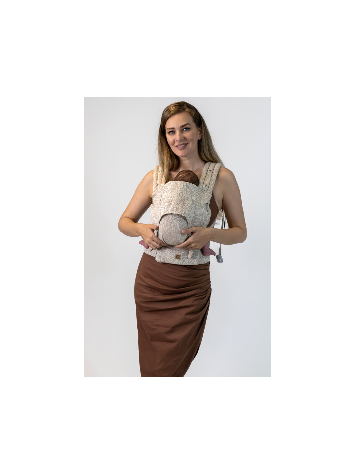 ISARA THE ONE Baby Carrier – From Newborn to Preschooler | Ergonomic and Fully Adjustable