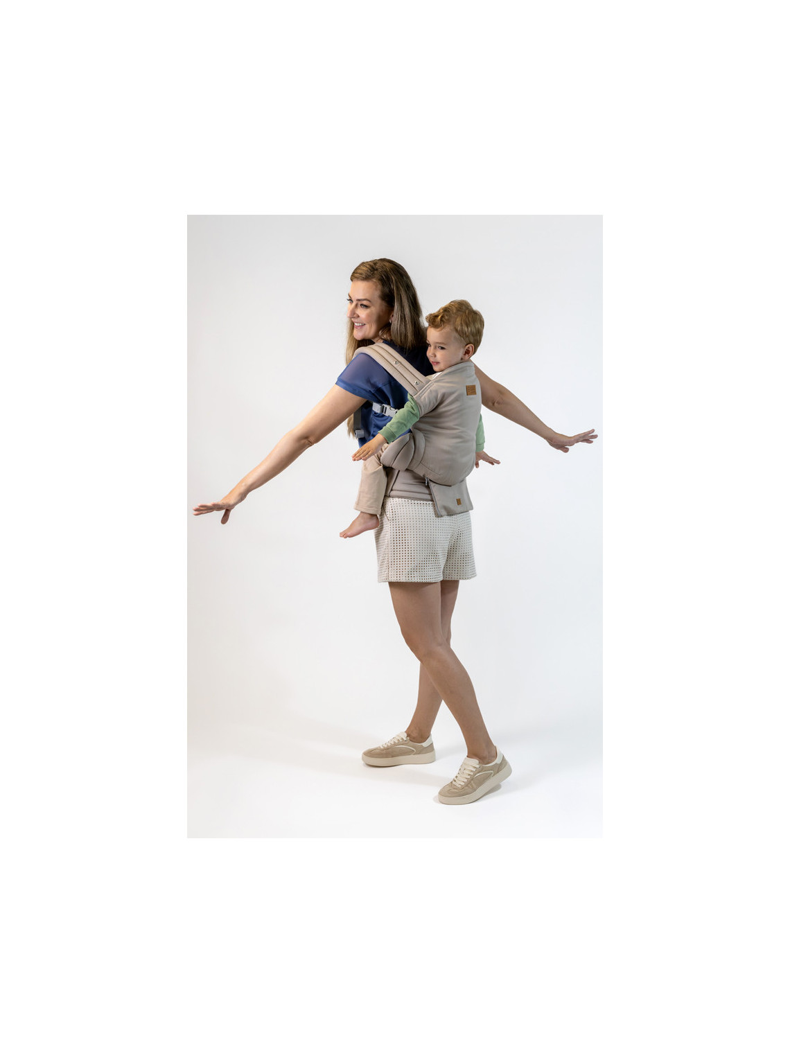 ISARA THE ONE Baby Carrier – From Newborn to Preschooler | Ergonomic and Fully Adjustable