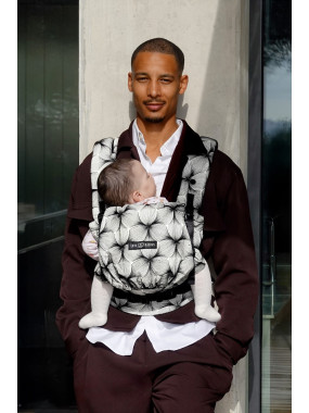 Love Radius PhysioCarrier 2 – ergonomic baby carrier from birth | babysling.eu