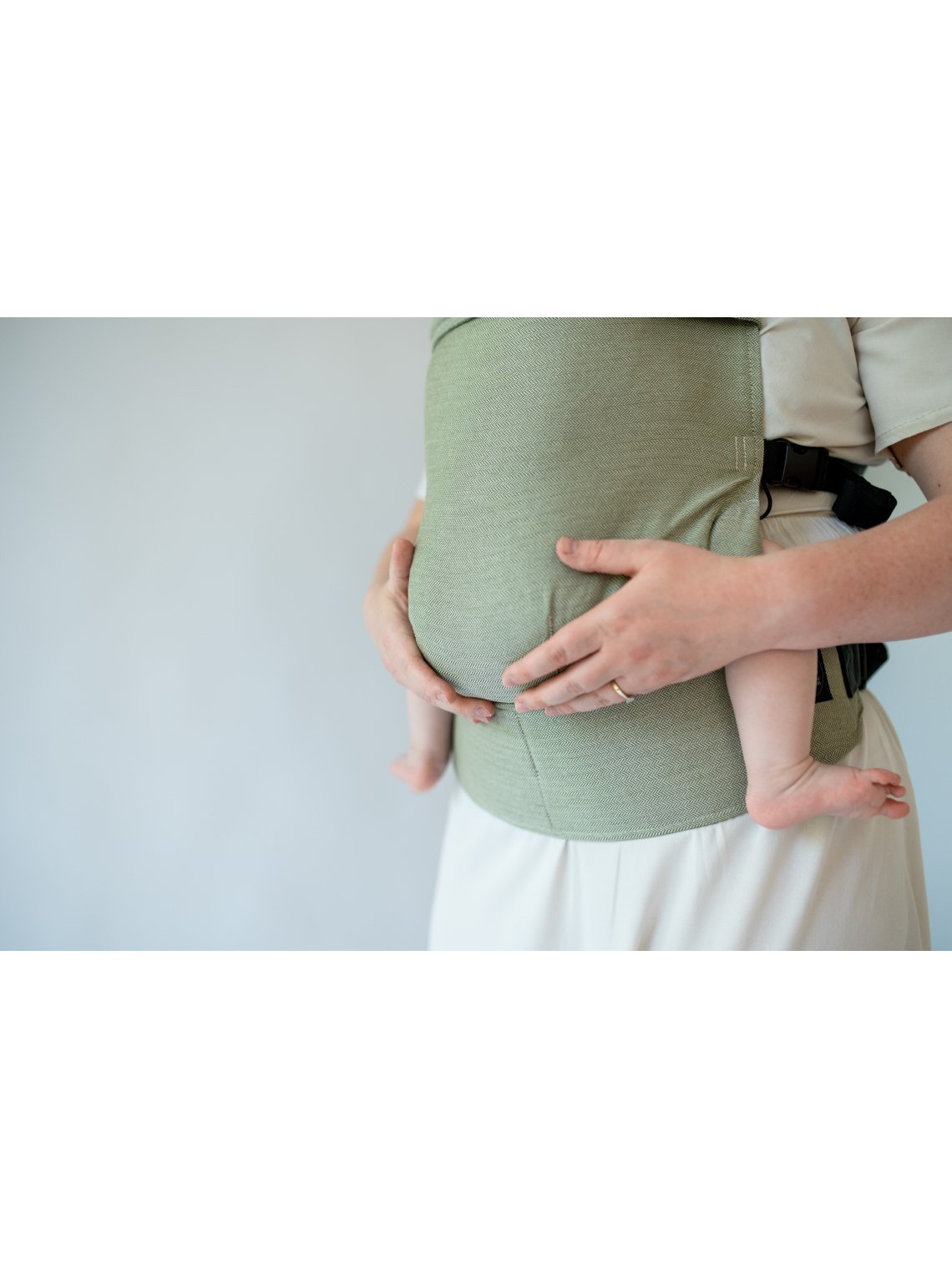 QUSY Standard 2.0 – innovative adjustable baby carrier