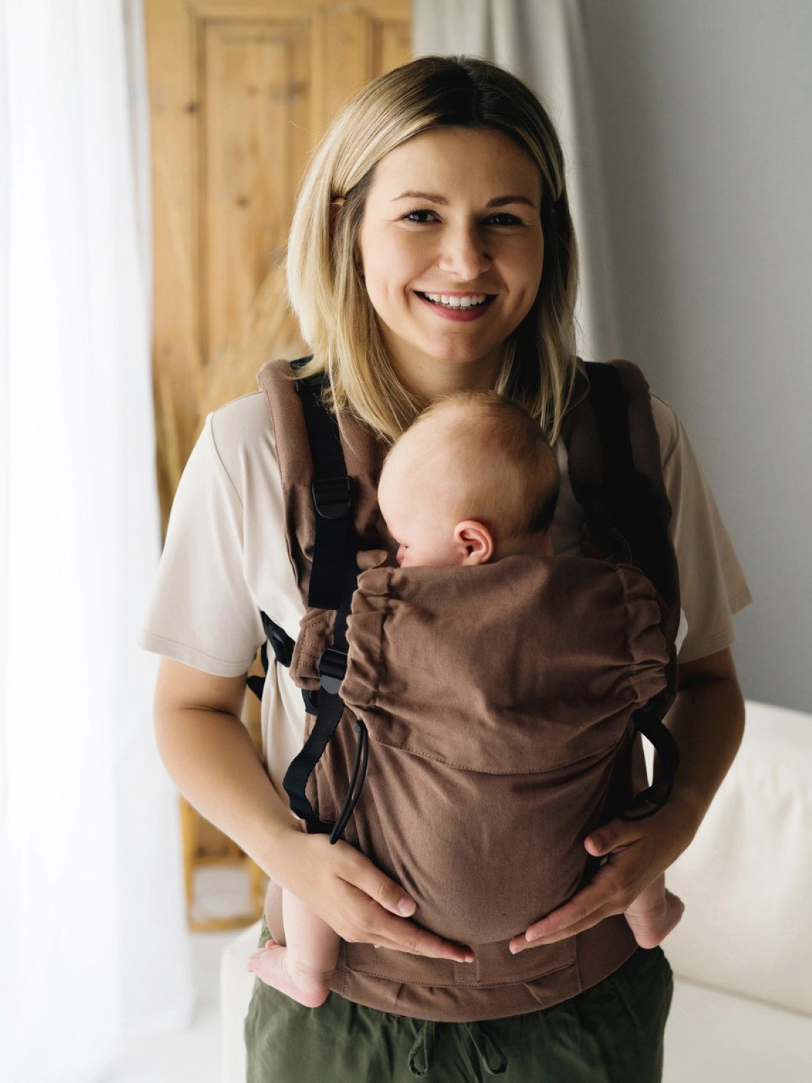 Little Frog Prime – lightweight, breathable newborn carrier