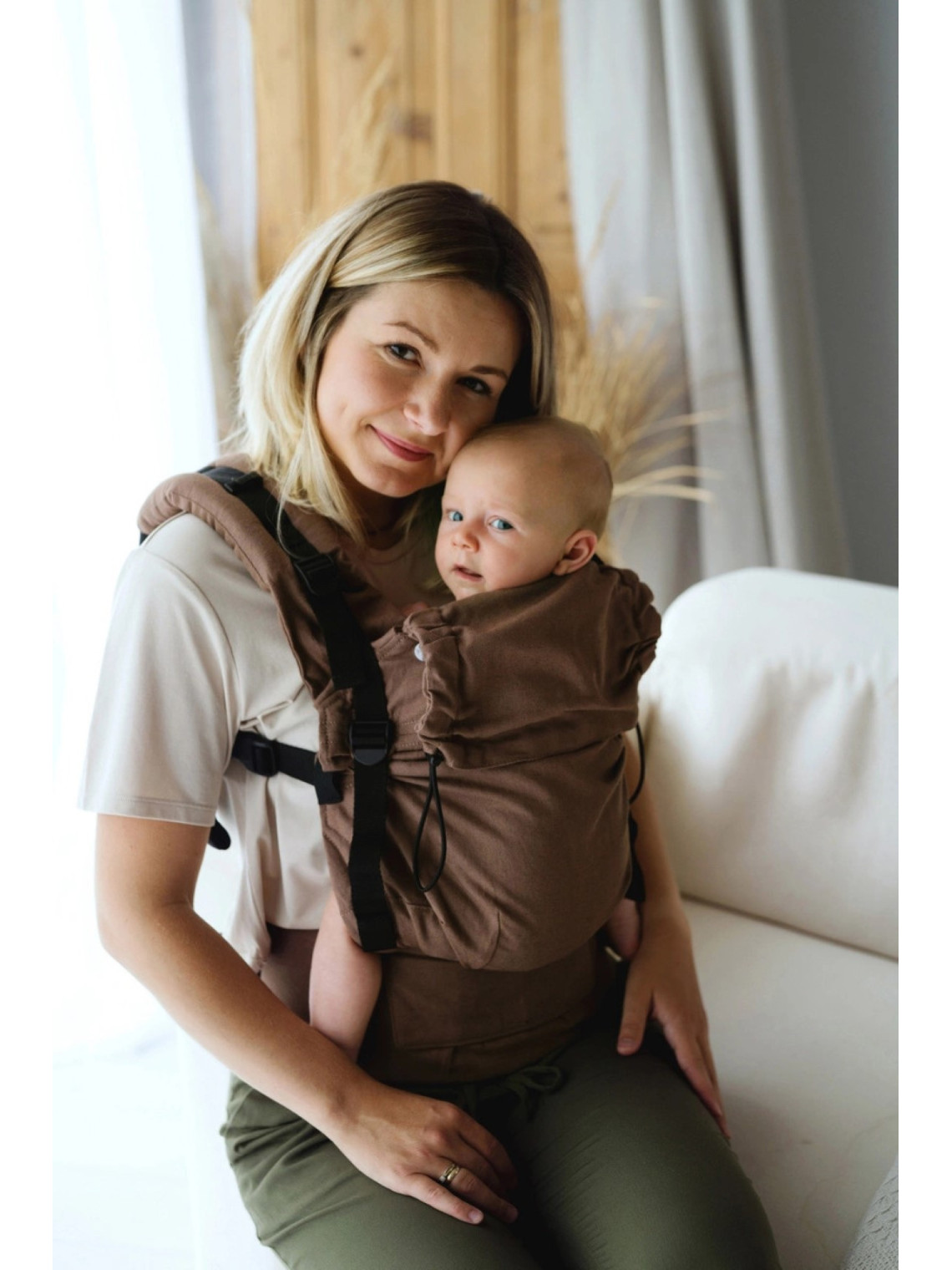 Little Frog Prime – lightweight, breathable newborn carrier