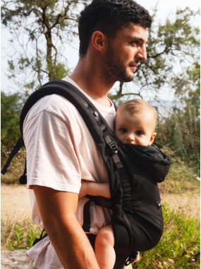 LOVE RADIUS HoodieCarrier 2 – ergonomic baby carrier from birth