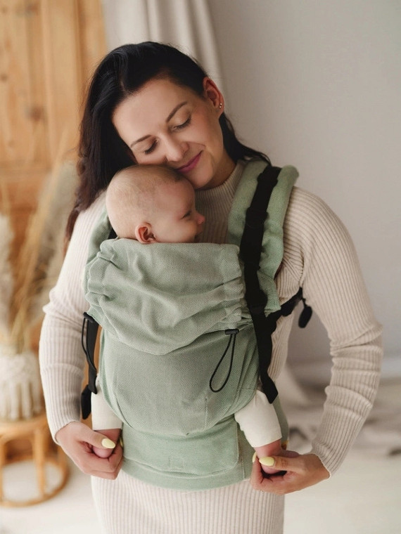 Little Frog Prime – lightweight, breathable newborn carrier