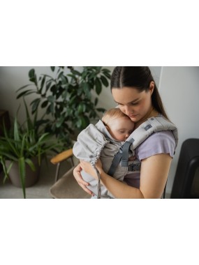 Boba X – adjustable ergonomic carrier from birth