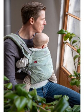 Manduca XT – adjustable carrier from 3.5 to 20 kg Manduca XT – adjustable carrier from 3.5 to 20 kg