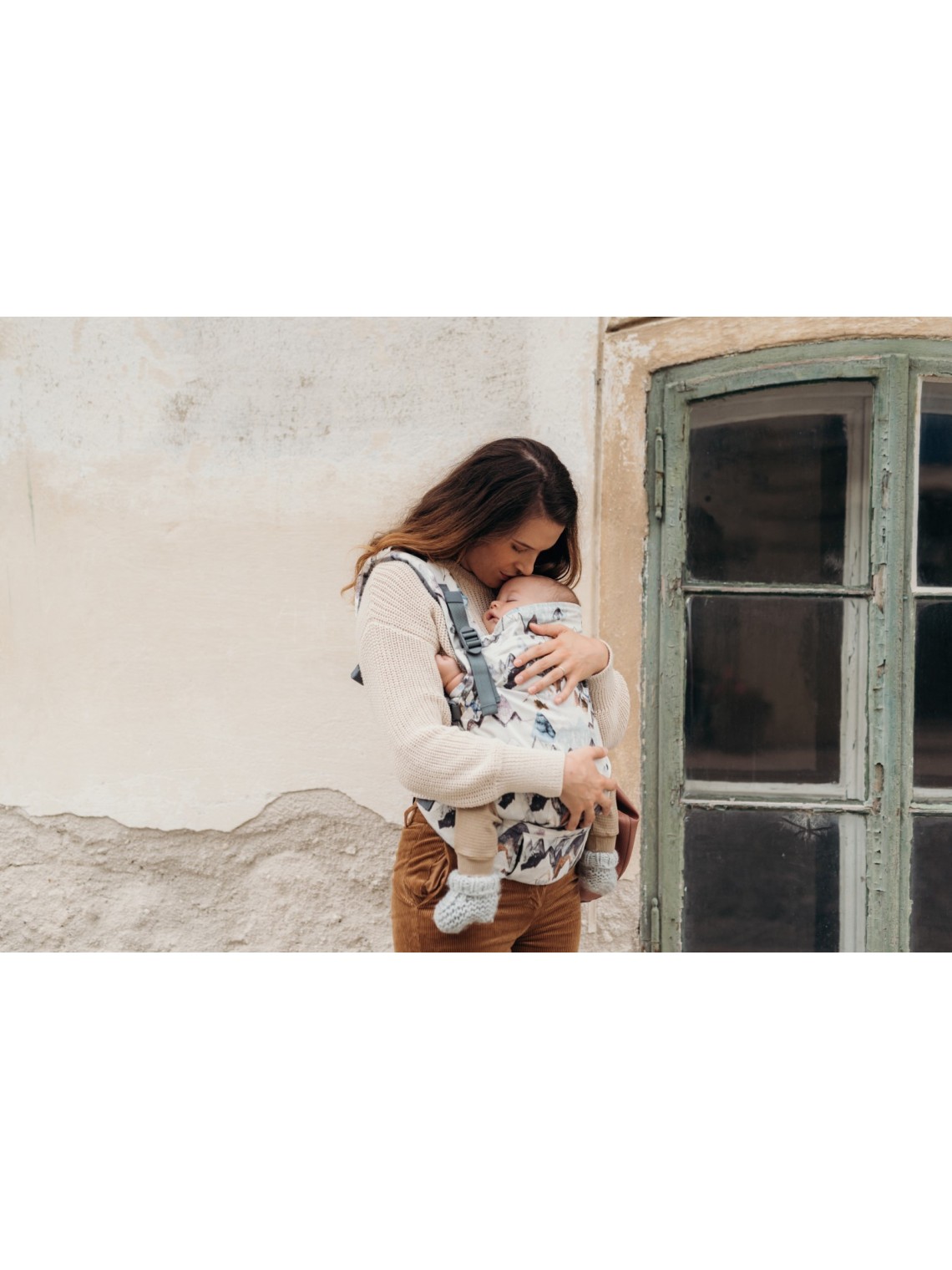 Boba X – adjustable ergonomic carrier from birth
