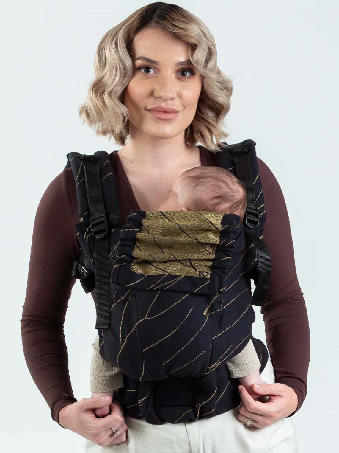 ISARA THE ONE, Golden Nest (Jacquard) ISARA THE ONE, Golden Nest (Jacquard)
