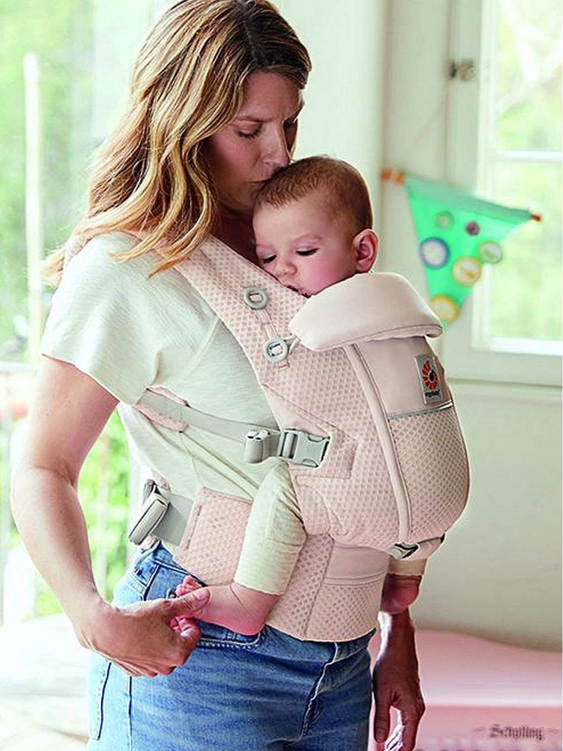 Ergobaby Adapt baby carrier – from newborn to toddler